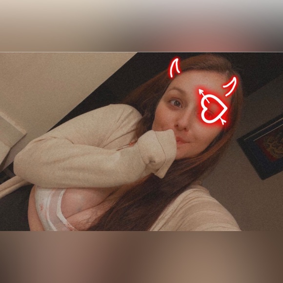 I’m so happy that you made it to my page! I’m Maddie & hope u enjoy my listings! - Picture 5 of 13